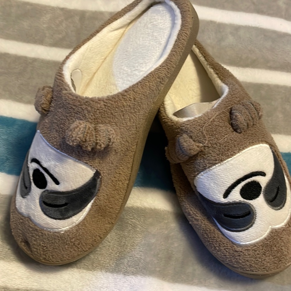 Slippers